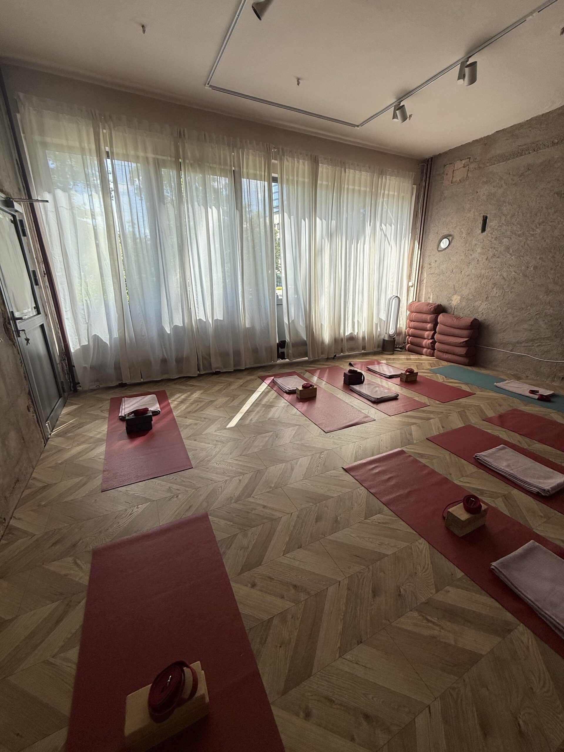 Zajęcia w studio jogi